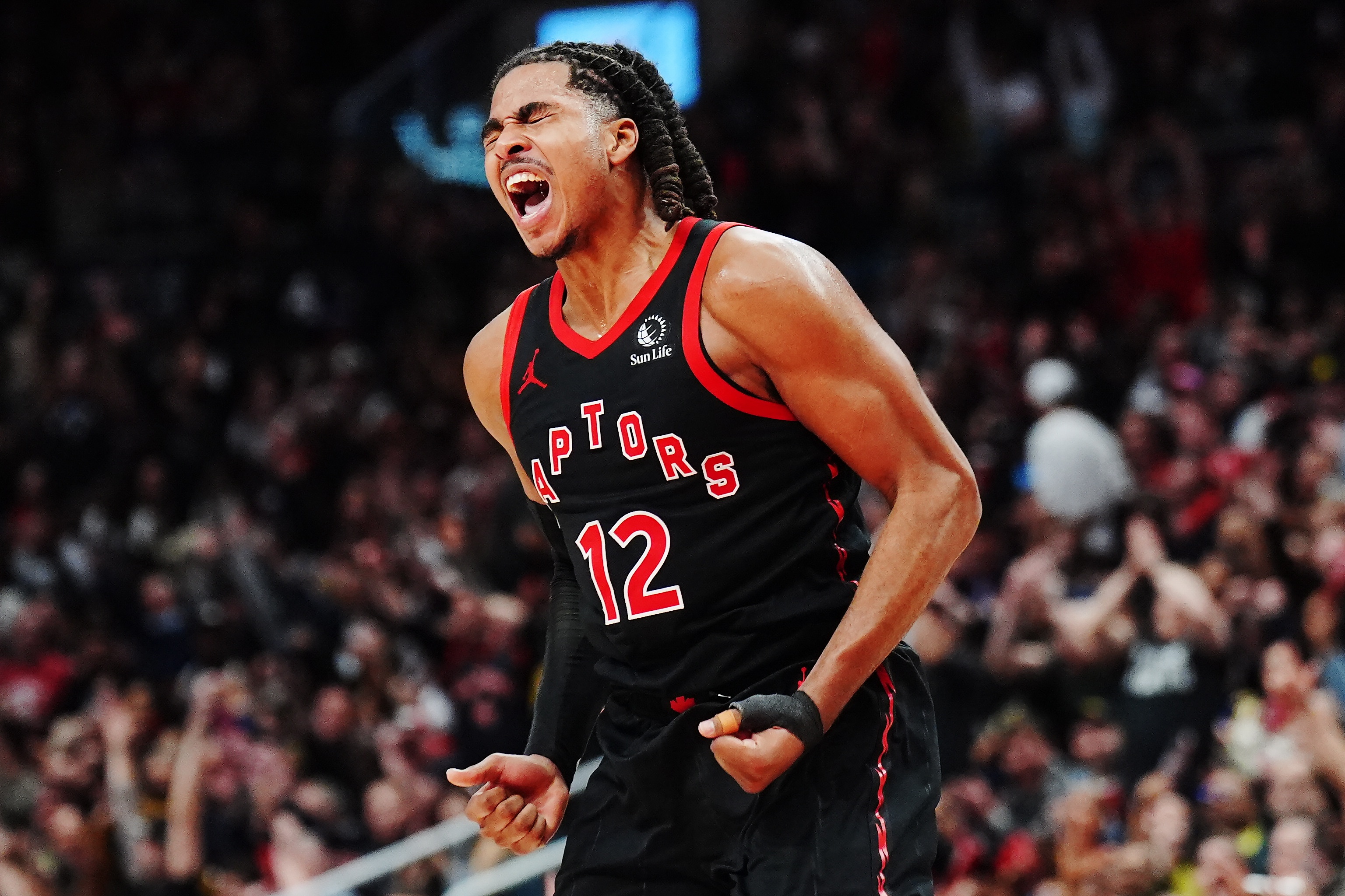 乐彩网注册-【菜鸟】博伊尔斯15分10板2断 埃奇库姆9中2得6分 哈珀6中1得3分